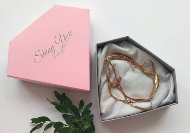 Custom Jewellery Box Packaging Design Inspiration